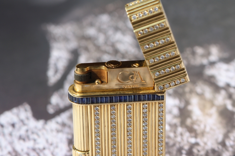 18k Solid Gold Lighter made by DeLaneau & Caran d'Ache - VINTAGE TIMES ...