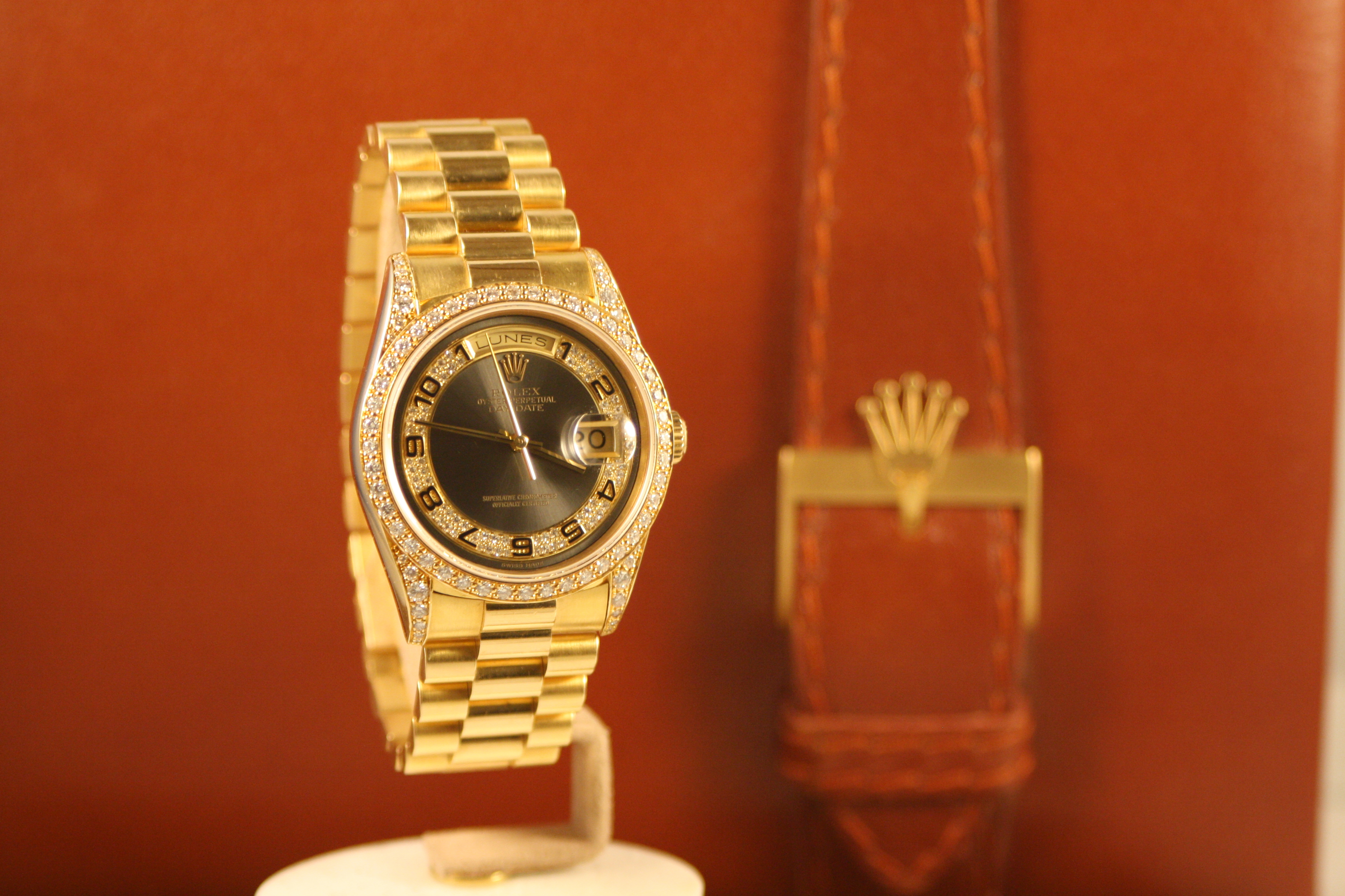 Rolex day-date 18388 factory diamonds L serial circa 1989