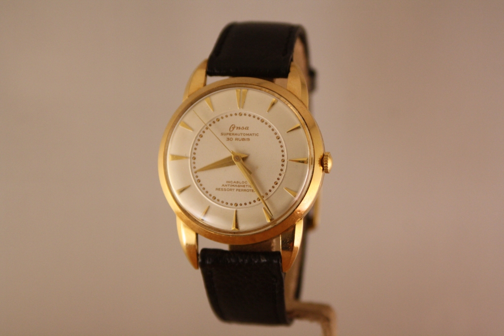 Onsa 35mm yellow gold 'Super Automatic' wristwatch circa 1950 - VINTAGE ...