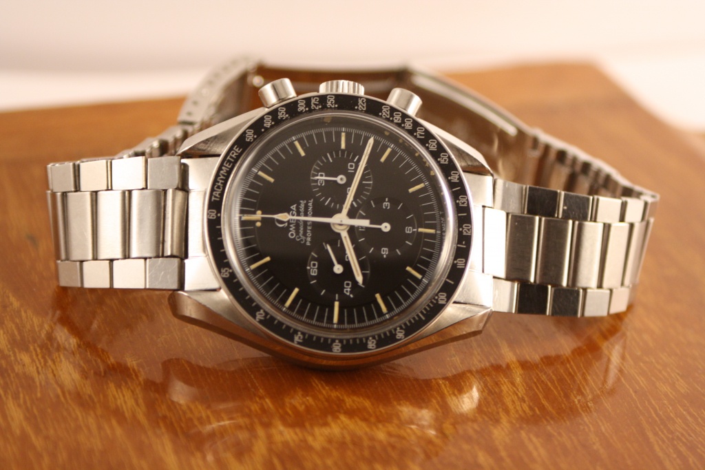 omega speedmaster pre moon