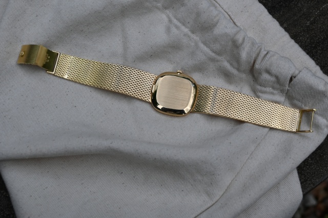 vintage ellipse 18k gold