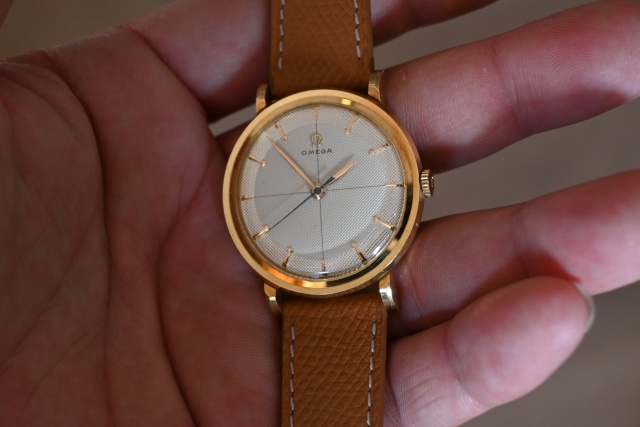 omega dresswatch