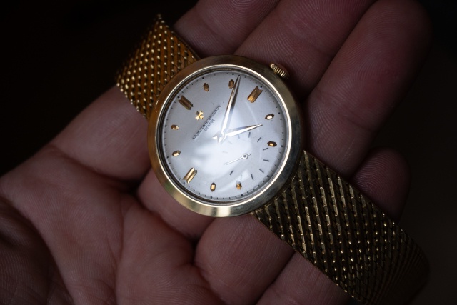 raised enamel dial Vaxcheron Constantin