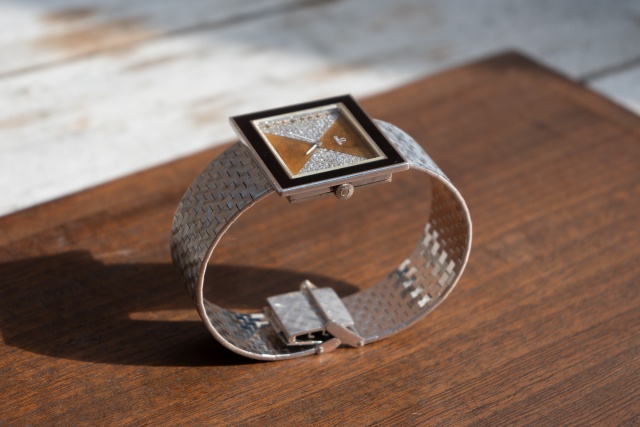 omega one thousand and one nights watch